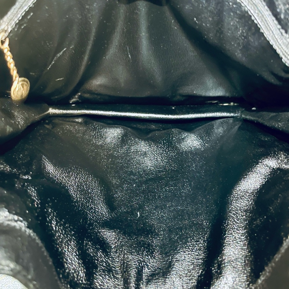 Gucci black leather shoulder bag - Picture 14 of 16